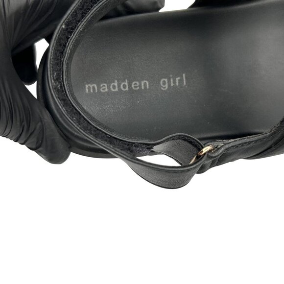 Madden Girl 9.5 Black Sprintt Sandals Gold Buckle Chunky Comfort Footbed Witchy - Picture 8 of 11
